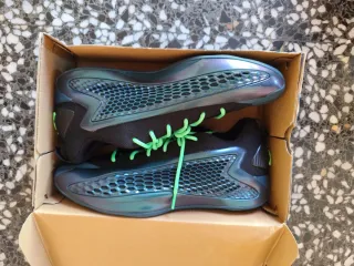 Zapatillas Baloncesto Adidas Negras y Verdes