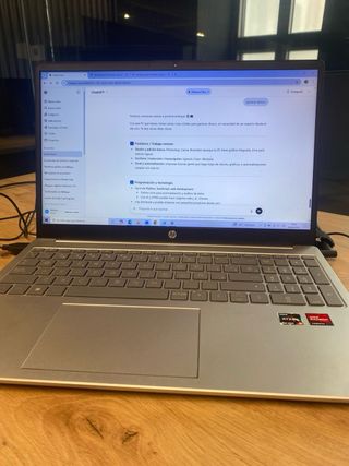 Portátil HP Ryzen 5 7520U 16GB RAM