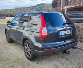 Todoterreno Honda CR-V 150cv 2009 SUV coche 4x4