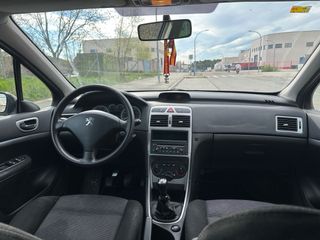 Peugeot 307 2004
