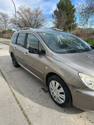Peugeot 307 2004