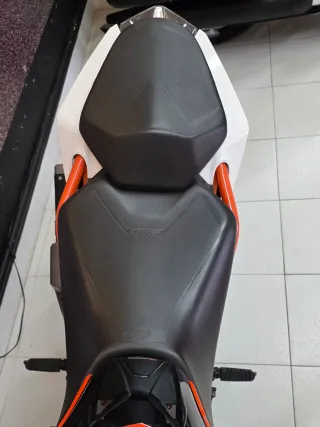 KTM 125 Duke ABS