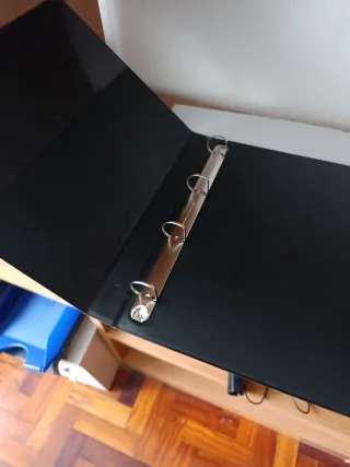 Lote de archivadores de oficina