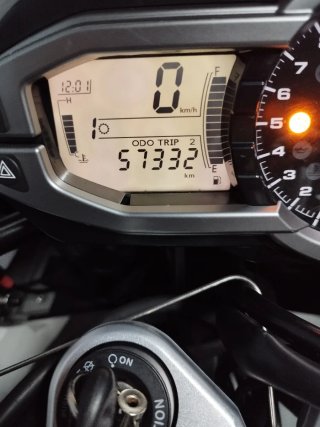 Triumph Tiger Explorer 1200 XC Blanca