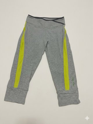 Leggings grises con detalles verdes Talla S