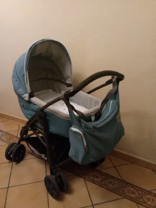 Carrito de bebé Marca Inglesina en muy buen estado