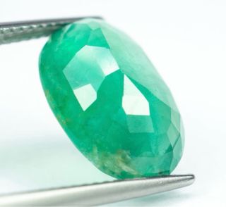 Esmeralda Zambia 5.95ct Natural IGI – Gran Tamaño