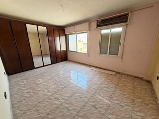 Piso en venta en Ensanche - Diputación en Alicante