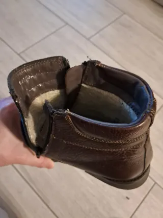 Stivali marroni con zip