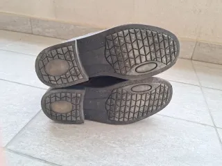 Stivali marroni con zip