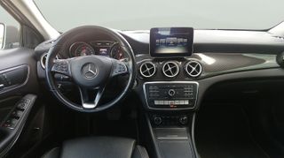Mercedes-Benz GLA 180 90 kW (122 CV)