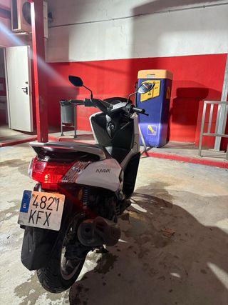 Yamaha Nmax 125cc Scooter Automática