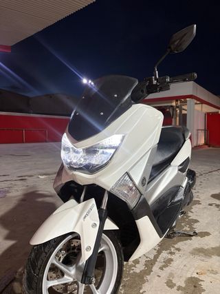 Yamaha Nmax 125cc Scooter Automática
