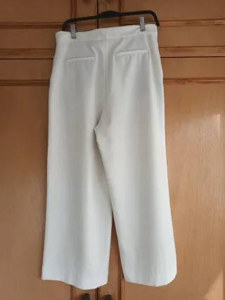 Pantalón culotte blanco roto talla M largo por enc