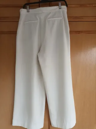 Pantalón culotte blanco roto talla M largo por enc