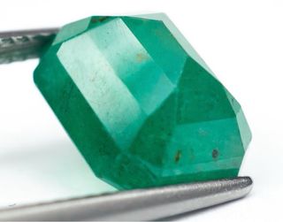 Esmeralda Natural Zambia 4.52ct IGI Corte Esmerald