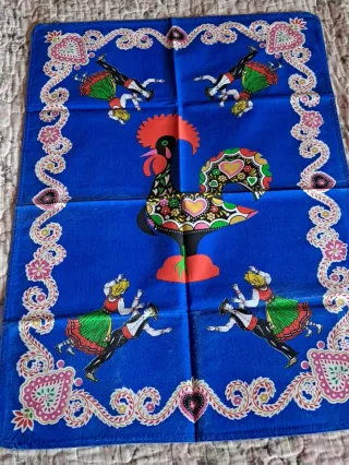 Paños decorativos años 70 - Gallo y parejas