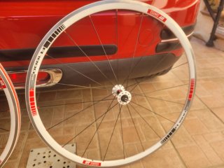 Llantas Bicicleta Carretera DT Swiss