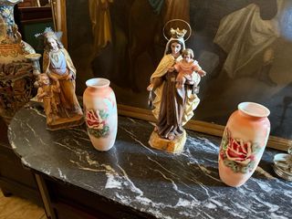 Figuras religiosas antiguas