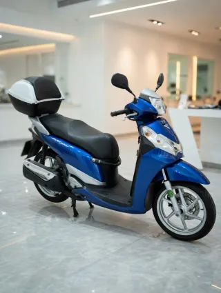 Honda SH300i Scooter Azul