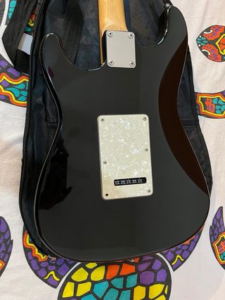 Guitarra Eléctrica McGrey Tipo Strato