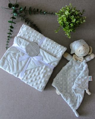 Conjunto Manta e Doudou de Bebé