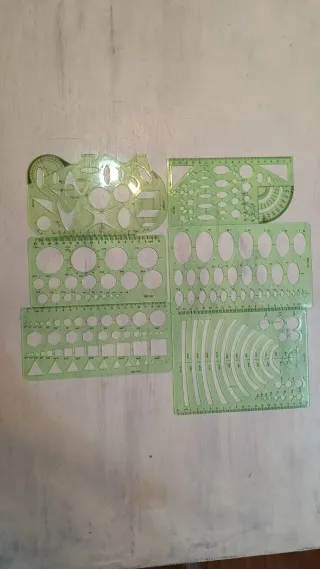 Juego plantillas para dibujo