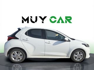 Toyota Yaris 120H Active Tech 85 kW (116 CV)