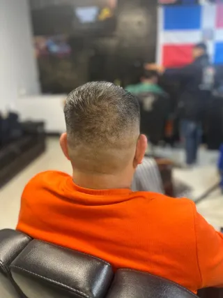 Se necesita barbero con experiencia en coslada