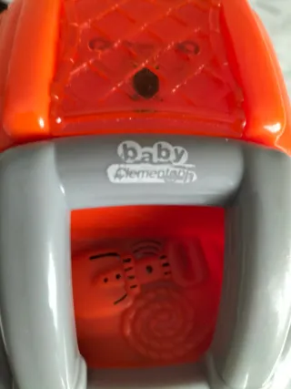 Coche teledirigido-volteretas infantil clementoni