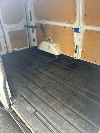 Se vende furgoneta de carga