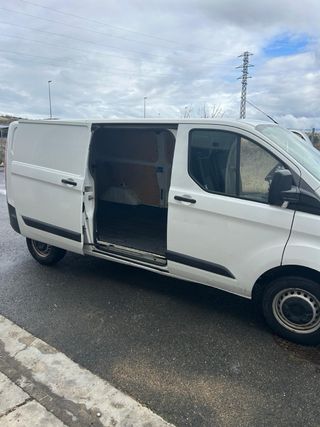 Se vende furgoneta de carga