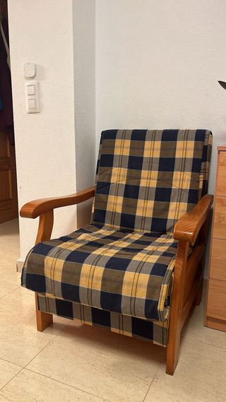Sofá cama con cajones y cojines