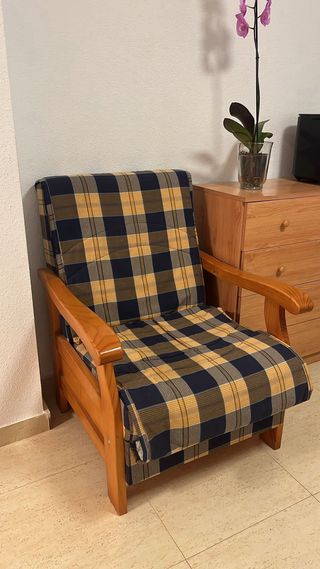 Sofá cama con cajones y cojines