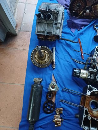 Motor TMAX 2008 gripado  DESPIECE O ENTERO