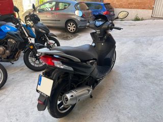 Kymco Agility City 125cc 2020 Negra