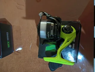 Carrete de pesca MX Series sin estrenar