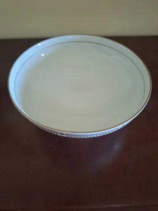 Centro de mesa/frutero con borde dorado