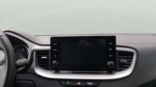 Kia Ceed 1.6 MHEV iMT Drive 100 kW (136 CV)