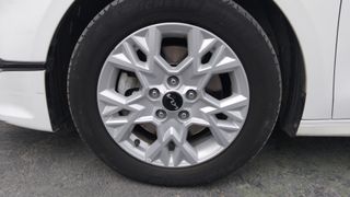 Kia Ceed 1.6 MHEV iMT Drive 100 kW (136 CV)