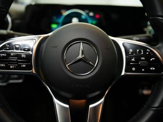 Mercedes Clase A 1.3 A 250 E DCT 5P