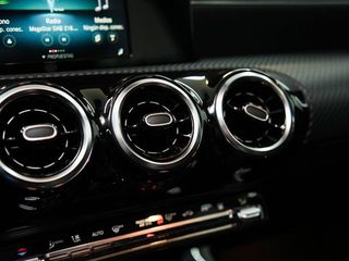 Mercedes Clase A 1.3 A 250 E DCT 5P