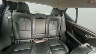 Volvo XC40 D3 Momentum Pro Auto 110 kW (150 CV)