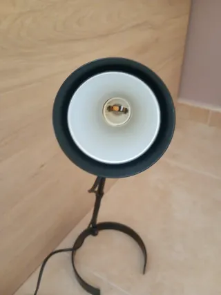 Lámpara de escritorio Ikea Lagra Negra