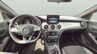 Mercedes-Benz CLA Shooting Brake 180 90 kW (122 CV)