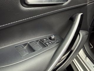 Toyota Corolla 1.8 125H FEEL! E-CVT