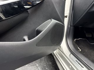 Toyota Corolla 1.8 125H FEEL! E-CVT