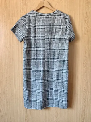 Vestido Zara estampado flores Talla M