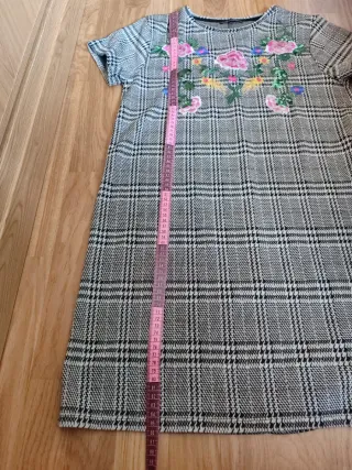 Vestido Zara estampado flores Talla M