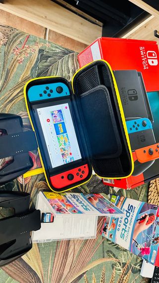 Nintendo Switch + Juego Sports